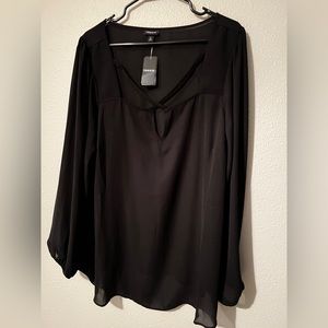 Torrid Long Sleeve Black Georgette Keyhole Crossover